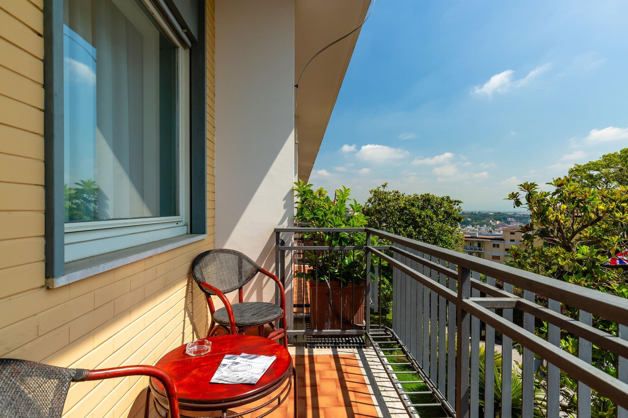 คัลเจอร์ โฮเทล วิลลา กาโปดิมอนเต Hotel เนเปิลส์ ภายนอก รูปภาพ